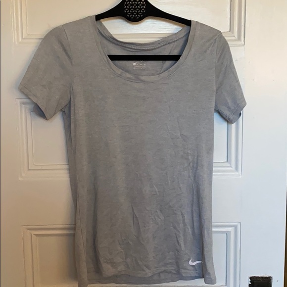 Nike workout T - Picture 1 of 4